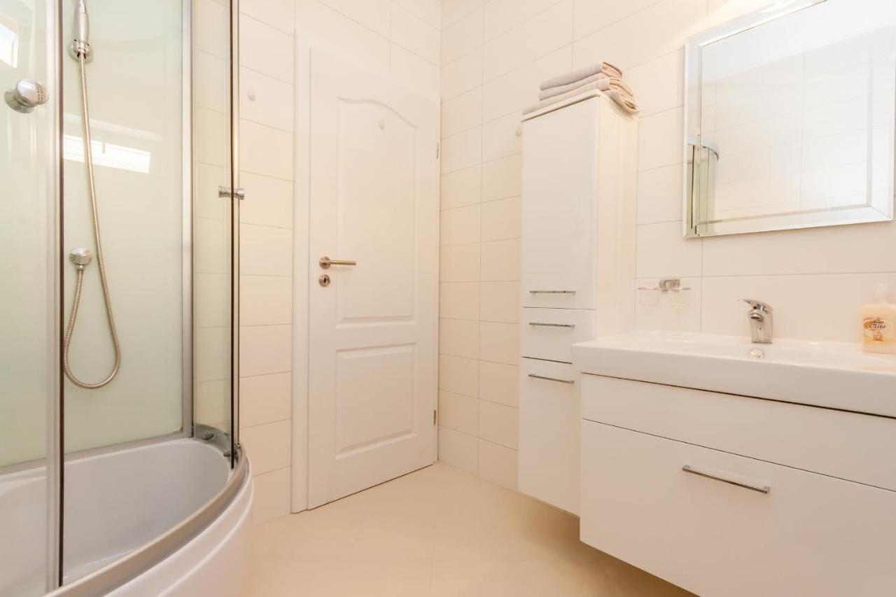 Apartments Kukuriku Baška Екстериор снимка